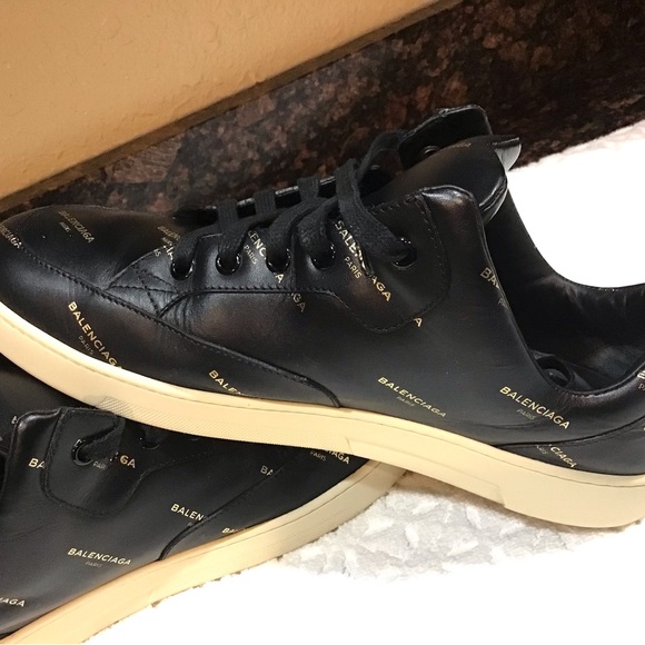 Balenciaga Shoes - Picture 7 of 15